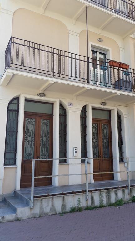 Savonaamare Villa Exteriör bild